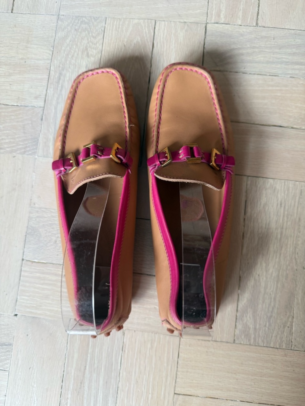 Tod's Tan Leather Gommino Loafers with Pink Trim and Gold Buckle